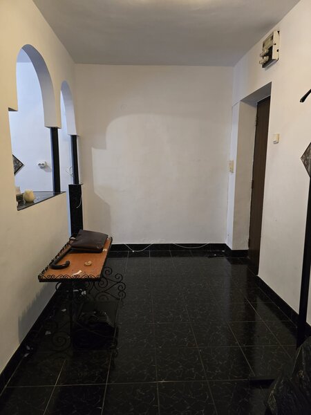 Matei Voievod, parter,